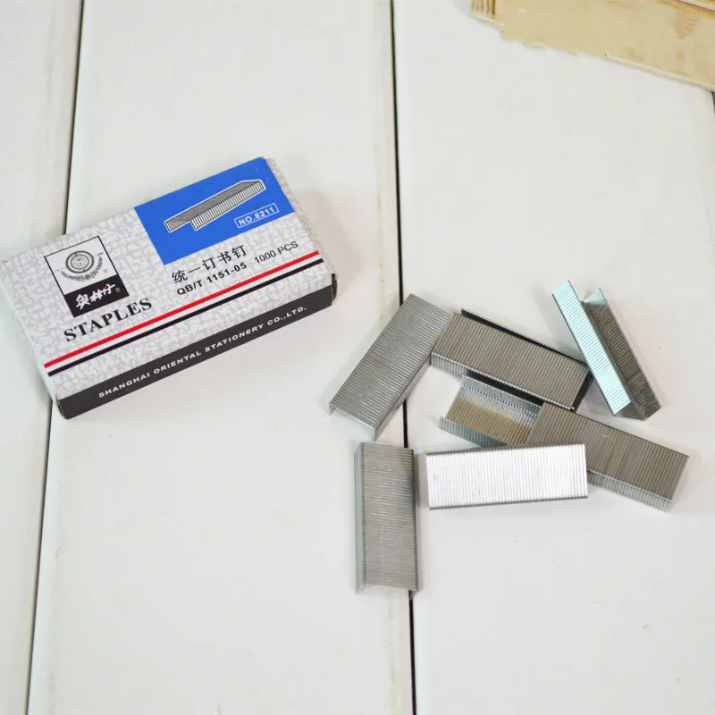 

24/6 Staples Offices Staples finance universal staples 12# ,1000/box, No.8211