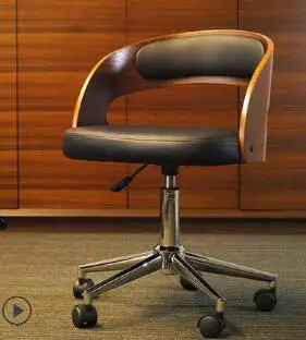 Solid wood bar chair leisure creative high stool personality bar chair modern simple backrest high stool.