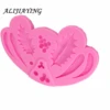 1Pcs DIY Christmas Holly Leaf Chocolate Silicone Molds Cake Decoration Fondant Cooking Tools Sugarpaste Craft Bakeware D1287 ► Photo 2/6