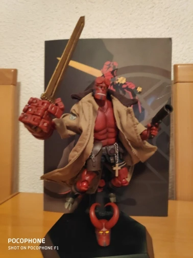 7 дюймов 18 см Hellboy тысяч значение обучения Hellboy ПВХ фигурка модель игрушка; подарок