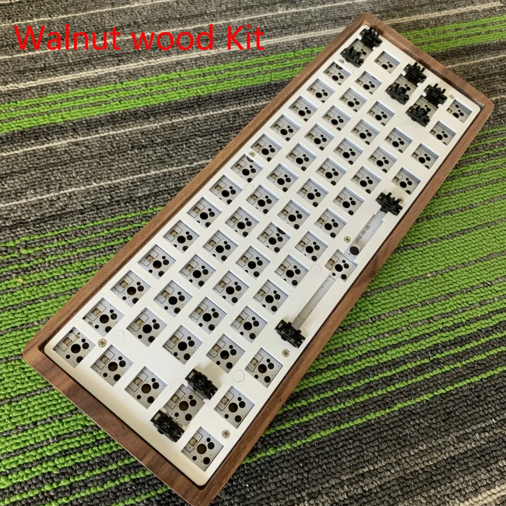  GK61 (same brand GK64) Mechanical Keyboard DIY Kit Hot Swap Independent Driver Tyce-c Interface GH6
