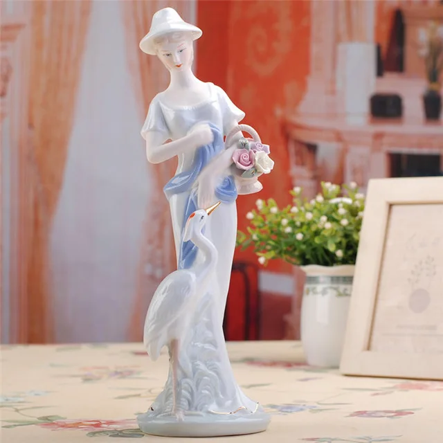 Western-Female-Characters-Lady-Home-Decor-Ceramic-Figurines-Art-Crafts-Coffee-Bar-Porcelain-Ornament-Wedding-Decoration.jpg_640x640 (8)