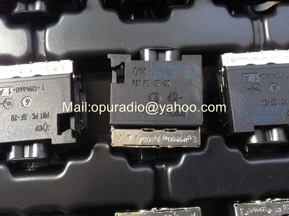 TYCO PBT GF-20 1-1394640-1 MOST optical fiber POF connector for VW Audi (3)