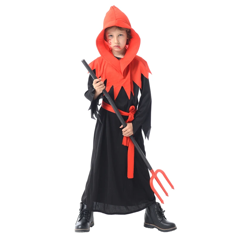 costume