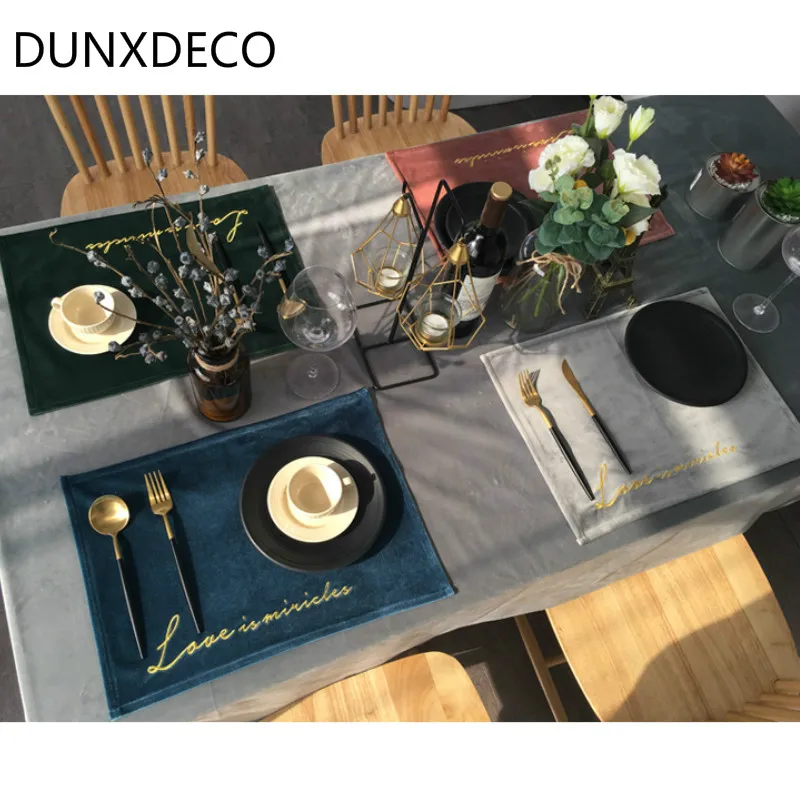 DUNXDECO, настольная подставка, покрытие для тарелок, коврик, вечерние аксессуары для стола, золотые слова, вышивка, бархатная ткань, украшение стола для дома, отеля