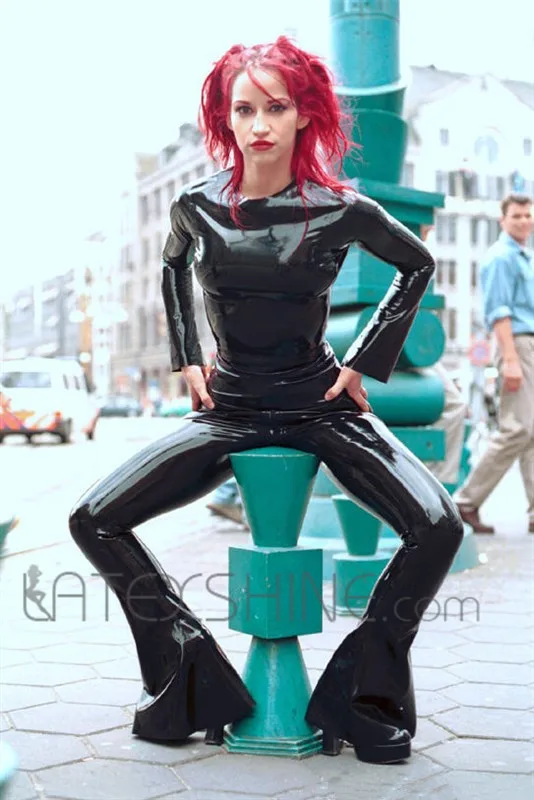 High Quality Wholesale rubber clothing from China rubber clothing
