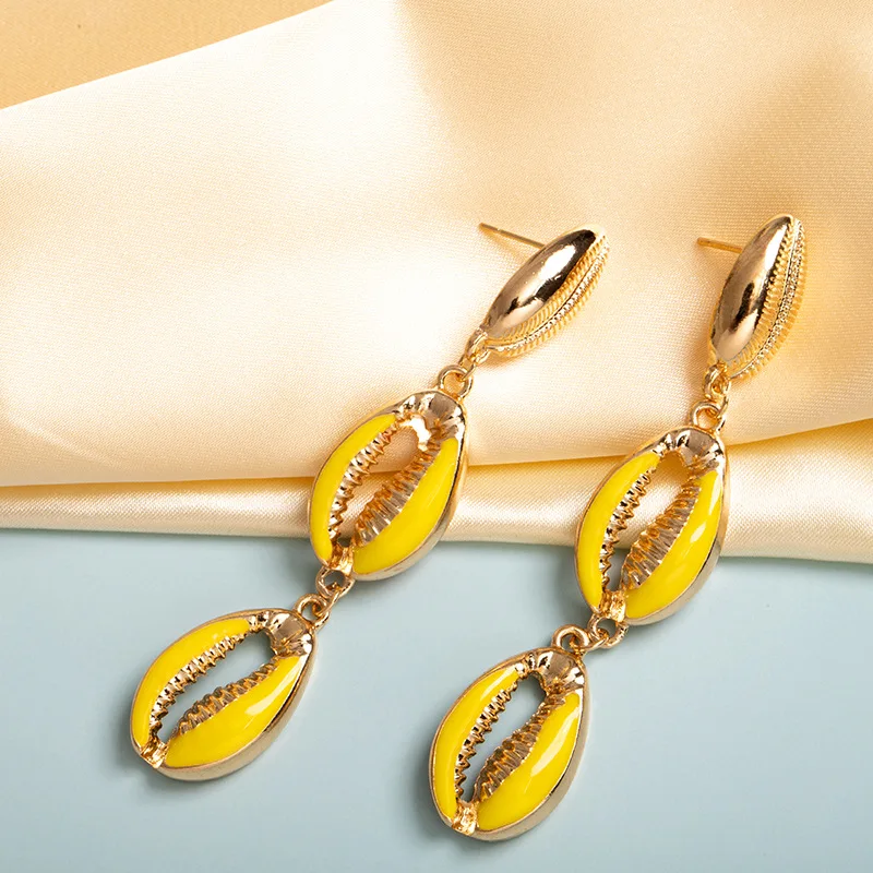 

Fashion Colorfu Spary Paint Shell Drop Earrings For Women 2019 Bohemian Gold Color Cowrie Long Tassel Pendant Earrings Jewelry