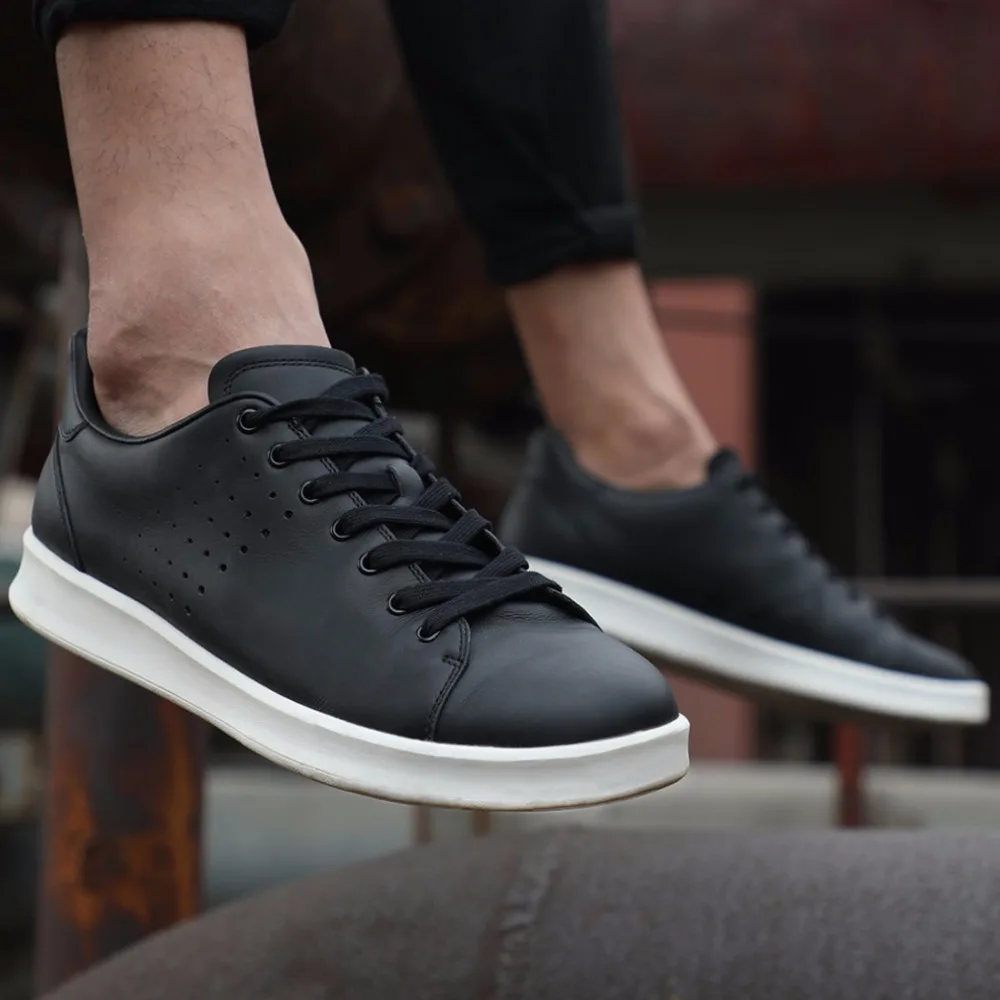 

Xiaomi Mijia Leisure Genuine Leather Fashionable Design Waterproof for Woman Men ShoesSneaker Can work with Xiaomi Smart Chip