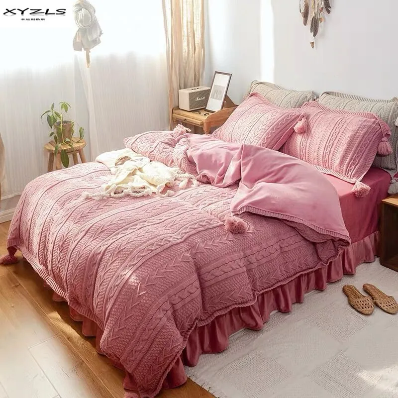 

XYZLS Winter Warm Bedding Set AB Side Flannel Fleece Duvet Cover Bed Skirt Pillowcases 4PCS Home Bedclothes Queen King Size