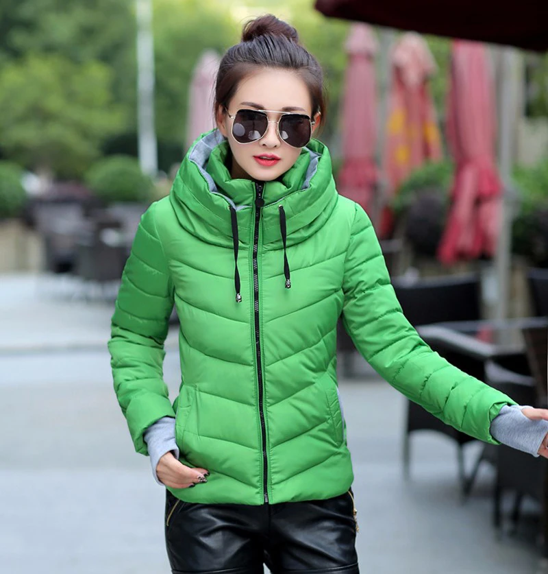 2021 Winter Jacket women Short Womens Parkas Thicken Outerwear solid hooded Coats Zipper Female Slim Cotton padded basic tops