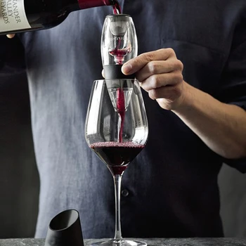 

Red Wine Aerator Filter Magic Mug New Essential Wine Decanter