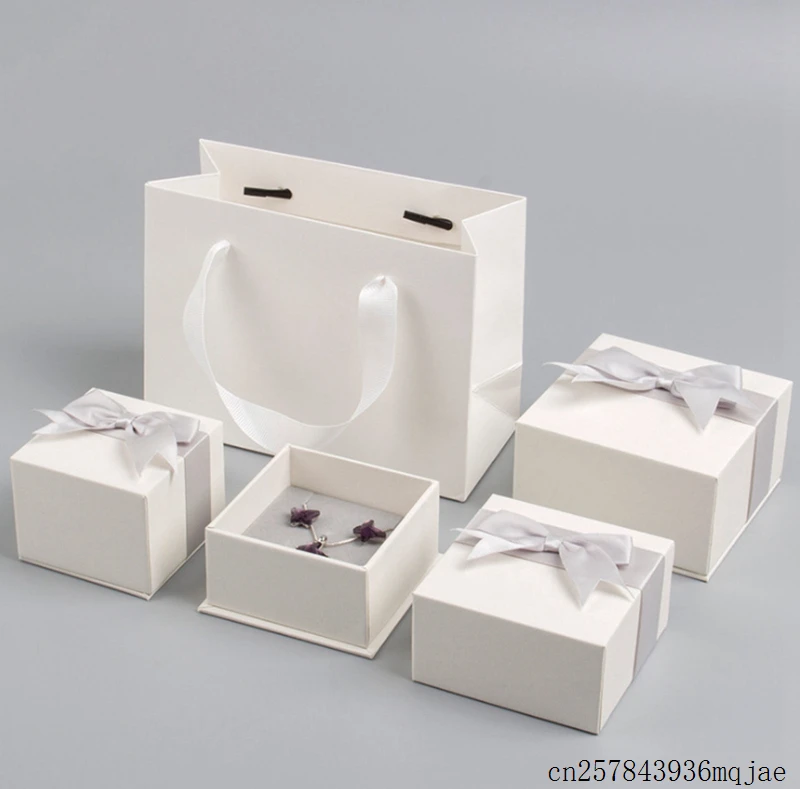 

30 Pcs Paper Jewelry Boxes Jewelry Gift Packaging Ring Box for Earring Necklace Gift Boxes White Paper