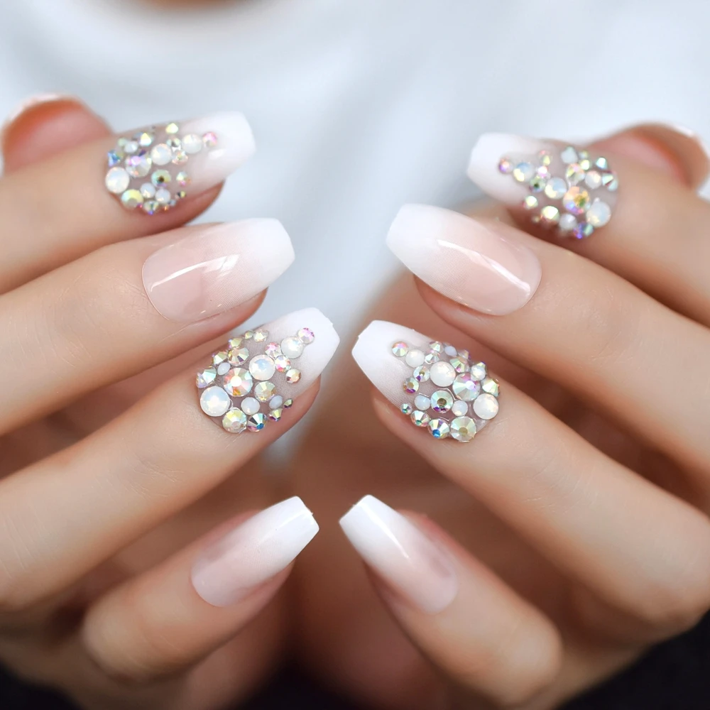 

Rhinestones Coffin Nails Medium Nude Gradient False Nails 3D Crystal Designed Decoration Nail Handmade 24pcs