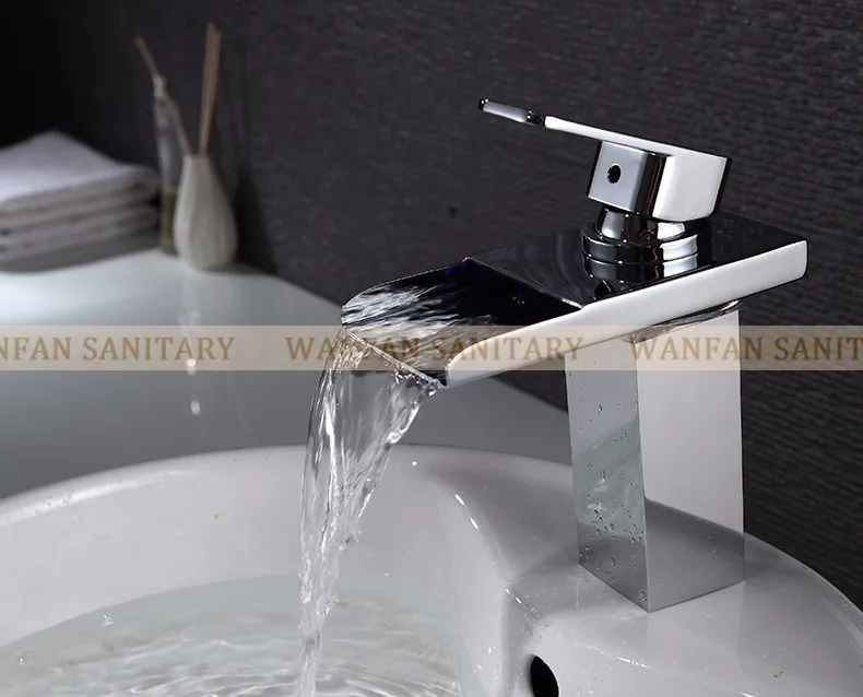 Смеситель для раковины светодиодный светильник водопад кран для ванной комнаты Torneira светодиодный хромированный кран на бортике смеситель для раковины LH-16808