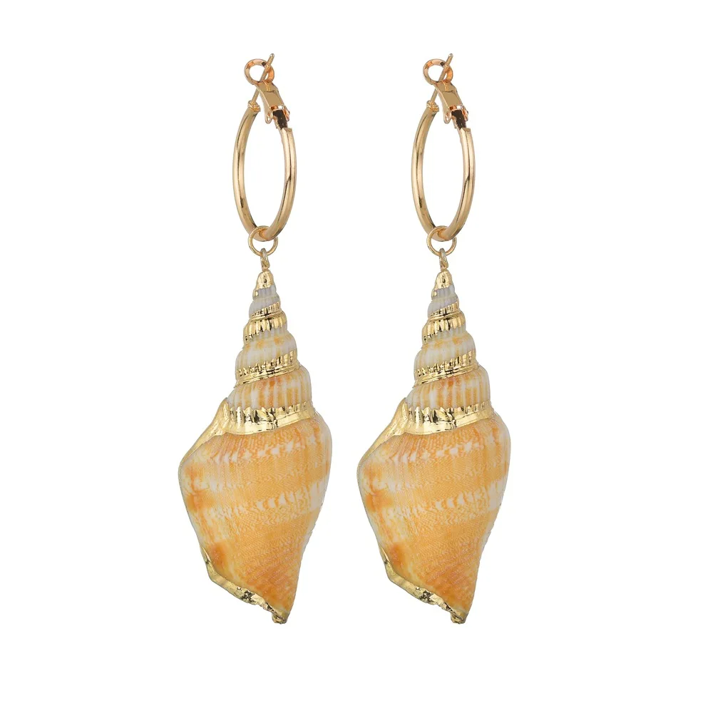

Bohe 2019 New Lady's Earrings Round Buckle Conch Earrings Gold Ocean Beach shell Fashion Naturally New Arrivals Hot Selling