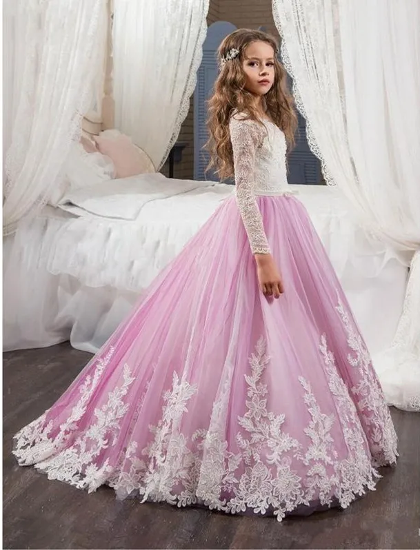 lovely-lace-flower-girls-dresses-for-weddings