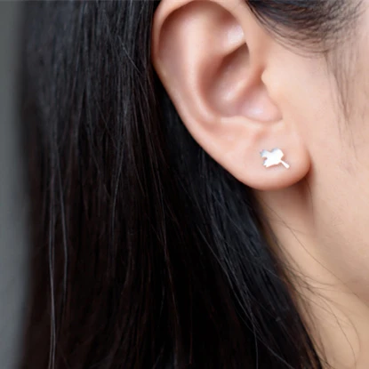 Us 4 99 Mini Silver Autumn Canada Maple Leaf Stud Earring Stylish Nature Inspired 925 Sterling Jewelry Earrings For Man Woman In