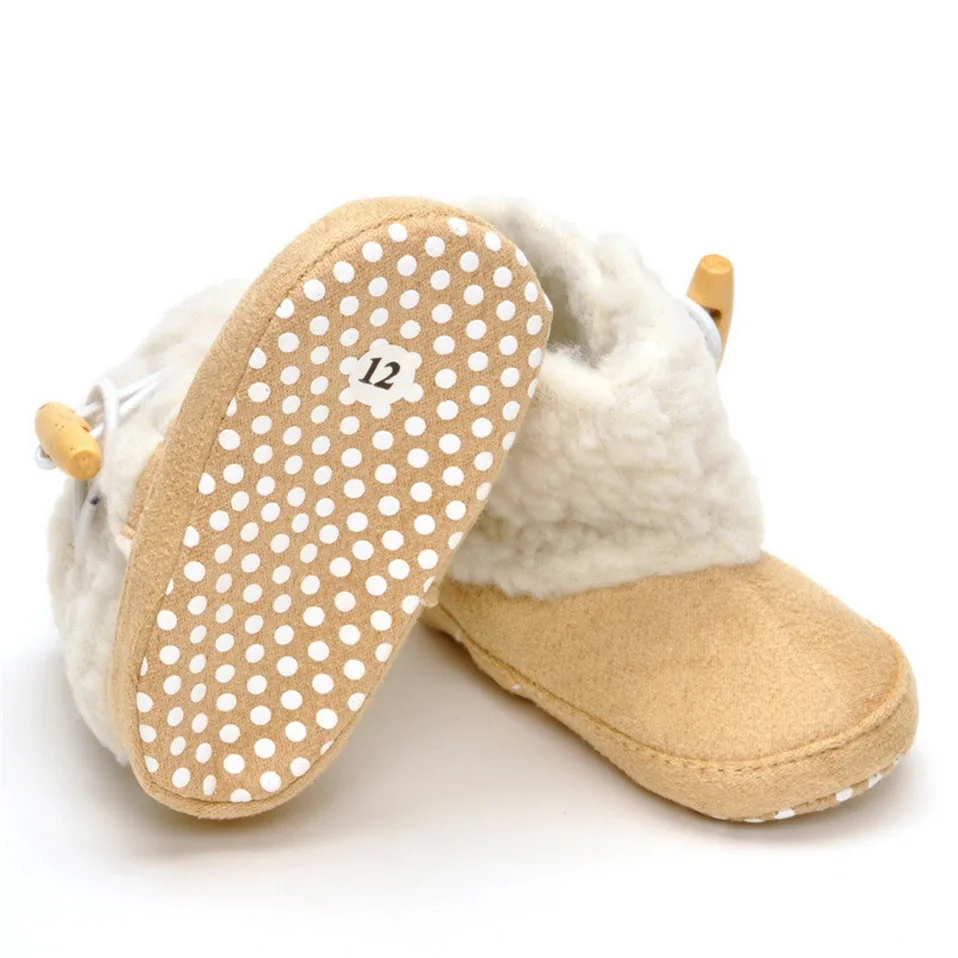 Милые зимние ботинки с помпонами модные мокасины с мягкой подошвой для малышей теплые ботинки для малышей Нескользящие ботинки для маленьких девочек