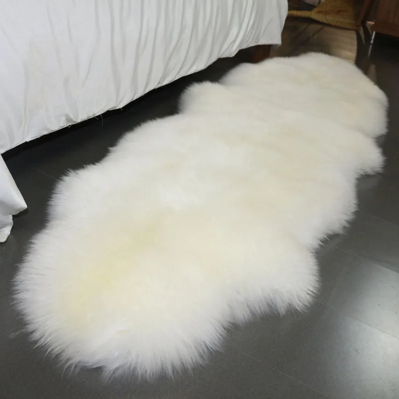 2 P Sheepskin Rug