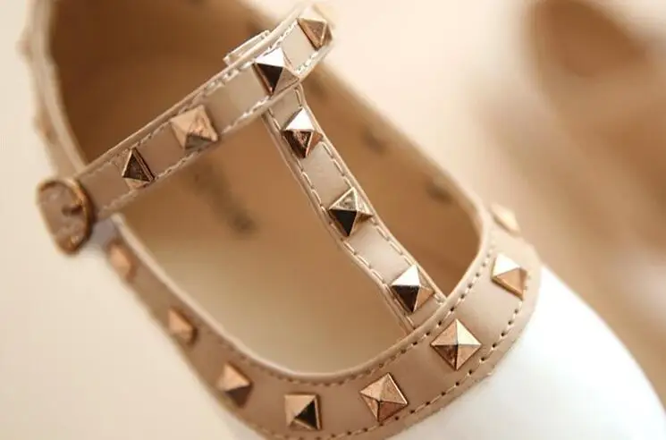 bata children's sandals children casual shoes girls spring autumn leather shoes fashion Rivet princess baby shoes Kids girls sandals children's shoes for high arches