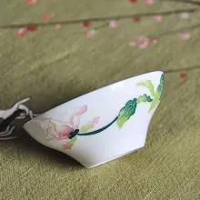 40/80 мл креативные кружки из фарфора чайные чашки Рельефный цветочный узор маленькие чайные пиалы посуда Кунг фу Чайный набор чашки для Саке чайная чашка для подарков