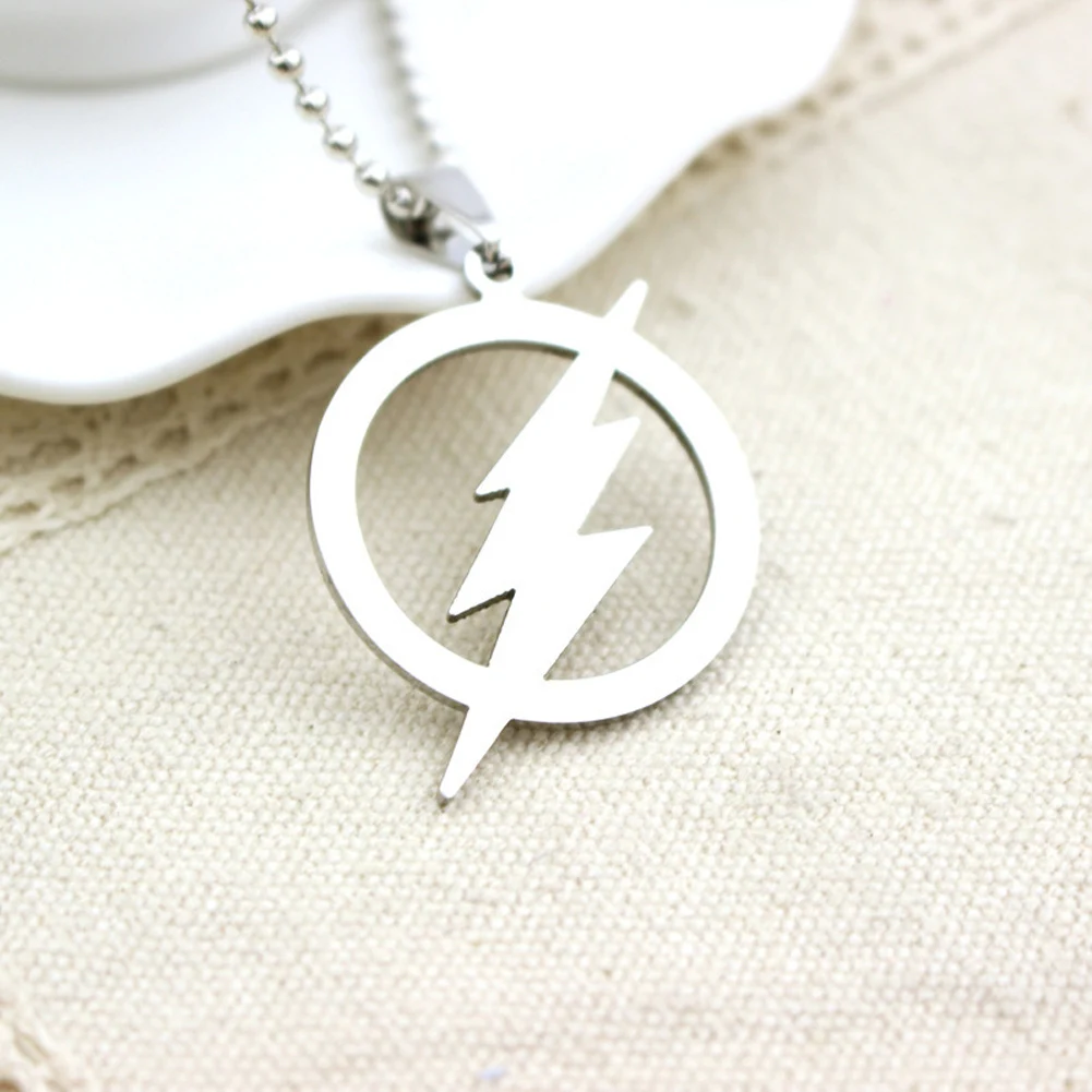 

2018 New The Flash Thunder Silver Plated Necklaces For Women Movie Pendant Necklace For Men Jewelry Barry Allen Necklace