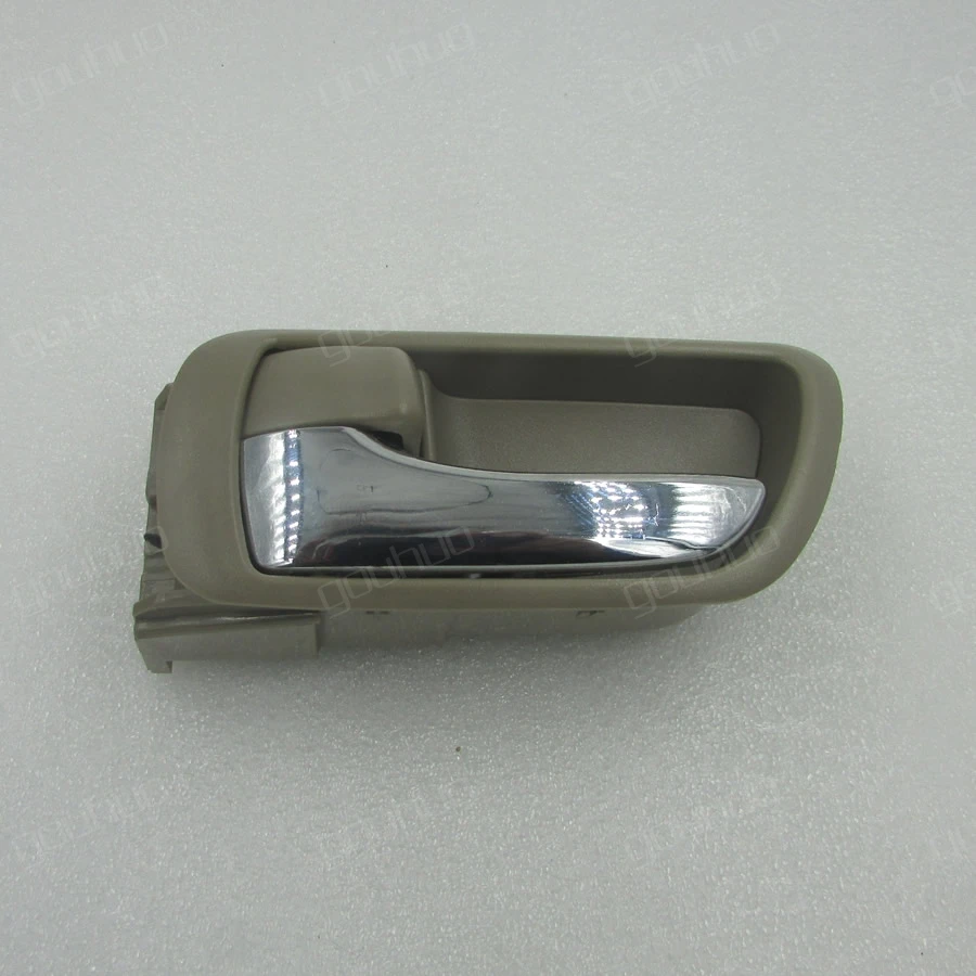 

for 02-05 Toyota Camry 2.4 ACV30 door shake handshandle beige special inner door handle 1PCS