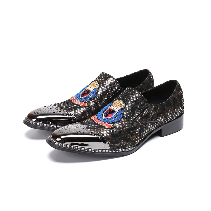 Натуральная кожа Мужская обувь в горошек мода вышивка металла туалетный вечерние мужские свадебные туфли скольжения на бренд zapatillas hombre