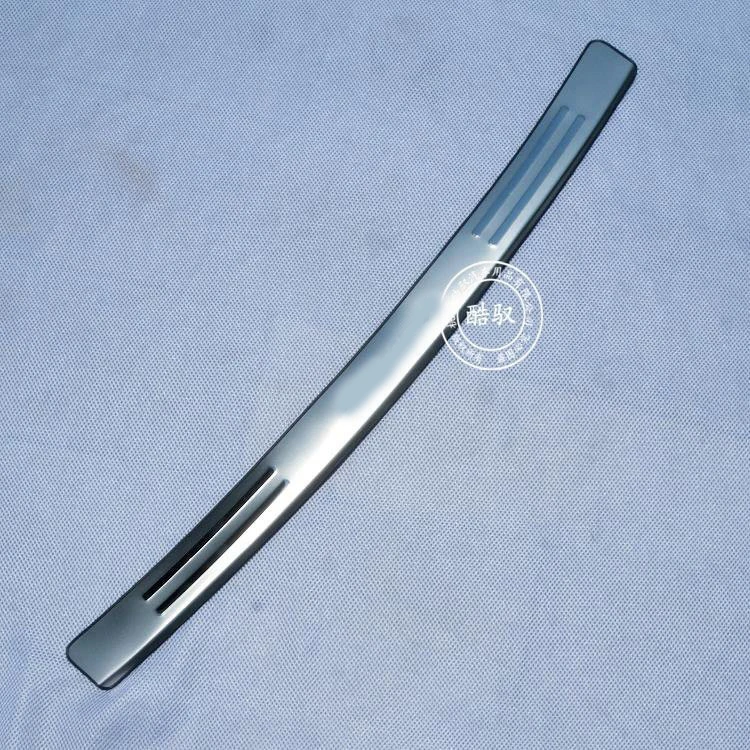 

For Toyota Camry 2006-2011 High quality stainless steel Rear bumper Protector Sill sxe