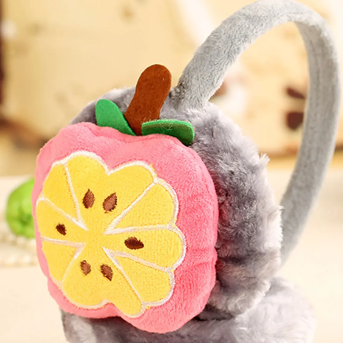 

Winter Warm Lovely Cartoon Plush Children Earmuffs Ear Fruit Series Watermelon Strawberry Thick Boys Girls Ear Muffs