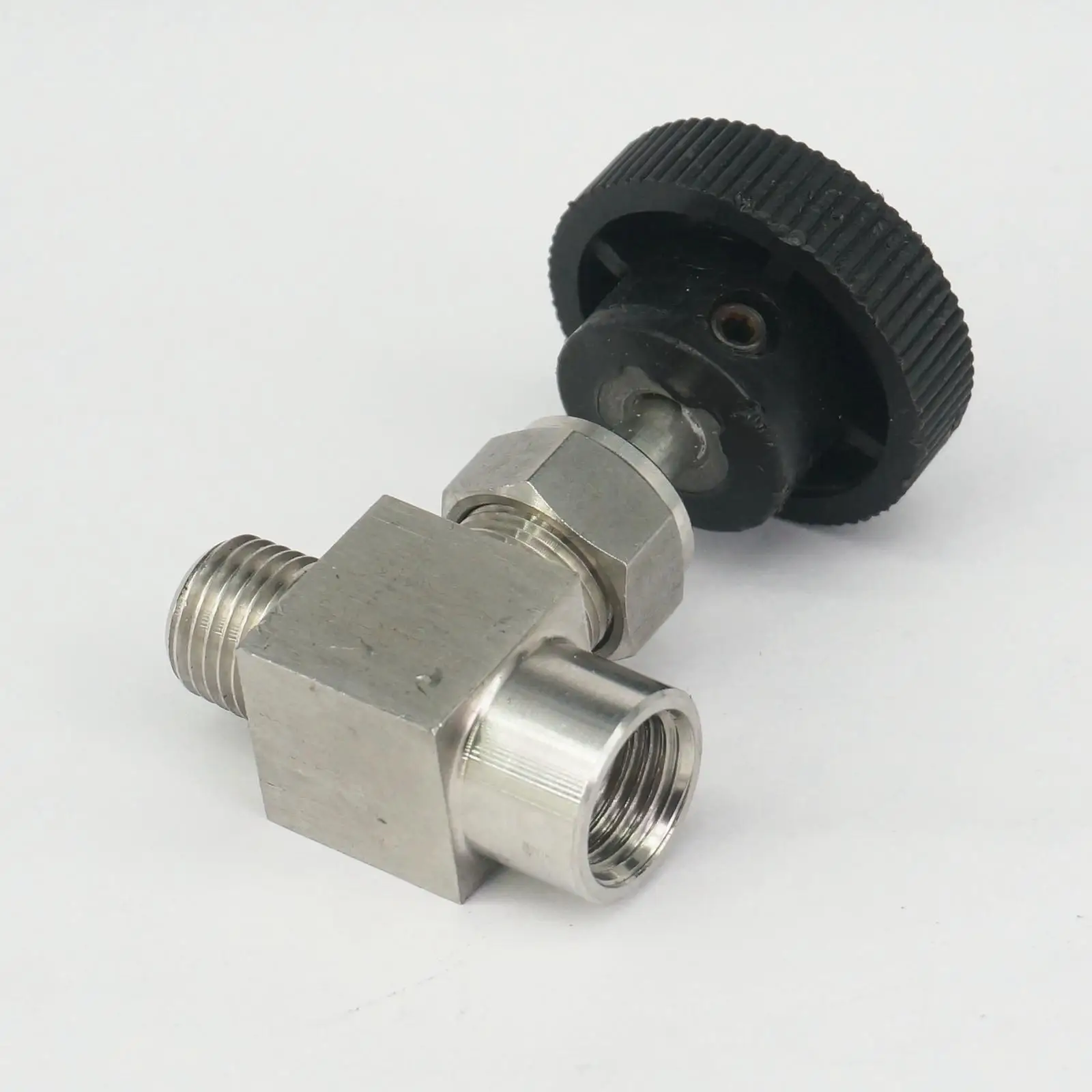 YINGJUN Valves 1/4 Inch NPT Male Needle Valve 304 Stainless Steel Water Gas Oil Flow Control YINGJUN Valves 1/4 Inch NPT Male Needle Valve 304 Stainless Steel Water Gas Oil Flow Control