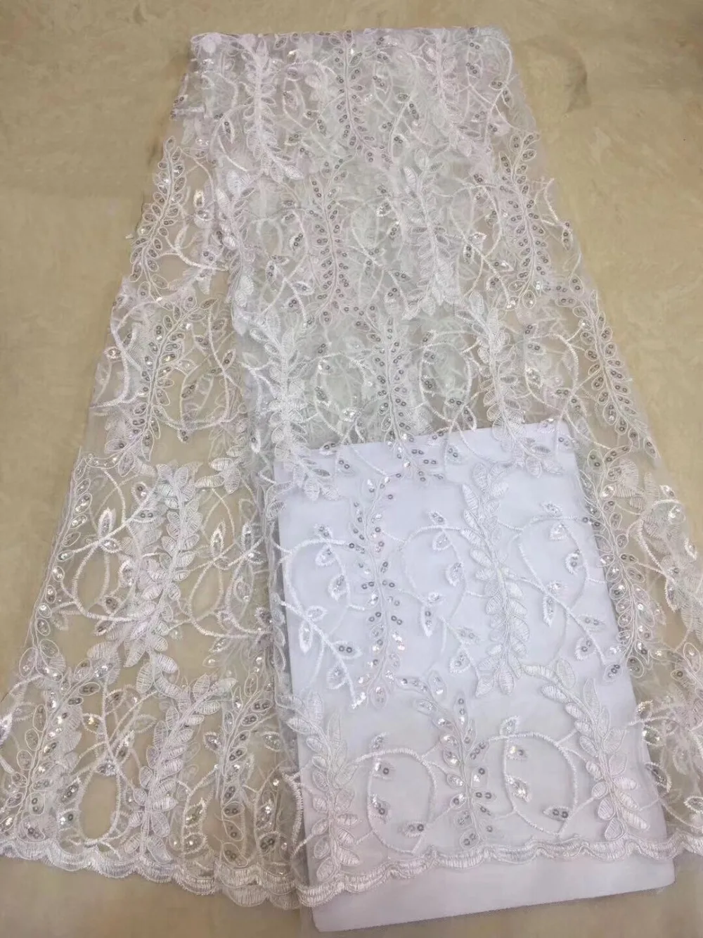 

Newly launched African party dress lace fabric, 2019 wedding lace tulle quality fabric 5 yards