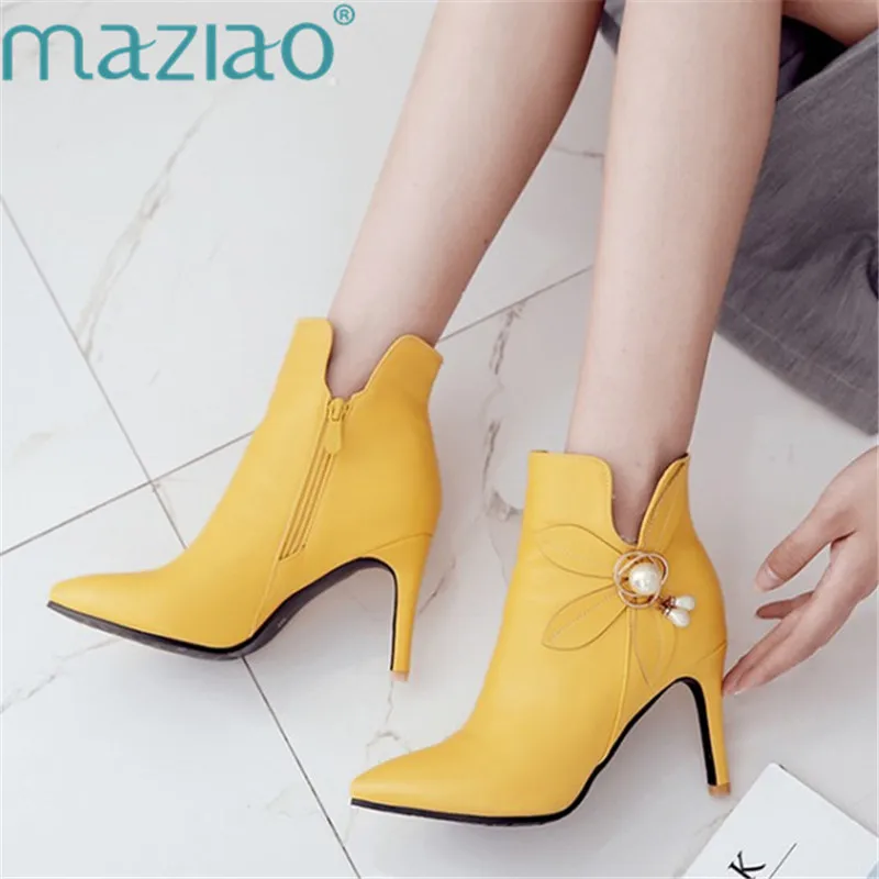 

Women Boots V Shape Side Zipper Ankle Boots Pointed Toe Low Heel Shoes Autumn Chelsea Boots Metal Decoration Pearls MAZIAO