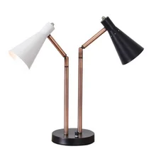 Сочленение двух головок настольной лампы в матовый металл, две лампы в одном, осветить вашу область работы, поделиться с друзьями