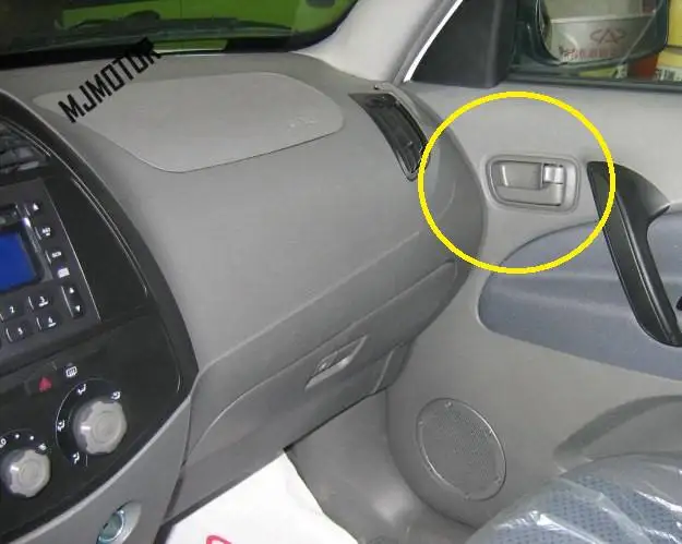 1pcs 4 doors font b Interior b font Door Handles inner door handle for Chinese CHERY