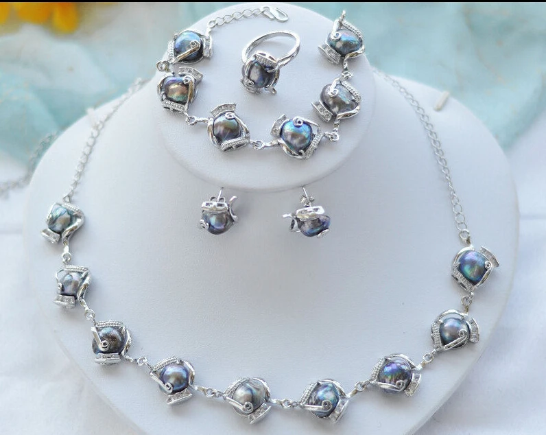 

*****Set black baroque freshwater pearl earring bracelet necklace