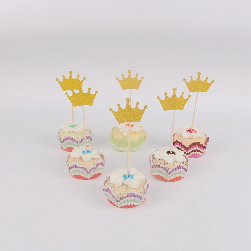 

10pcs/lot Gold and silver crown logo Cupcake Toppers Picks Birthday Party Decoration Kids Shower Boy Favors Cake Decorating