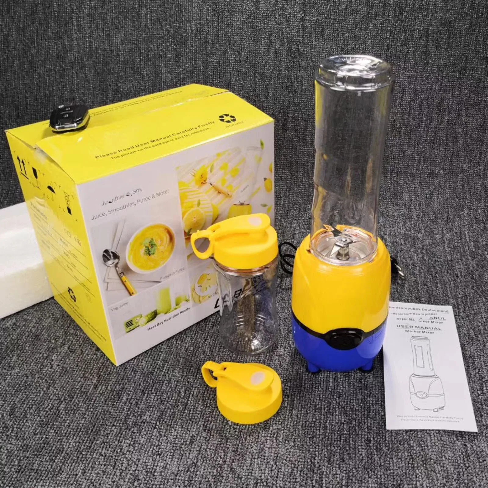 

Multifunctional Portable Mini Electric Juicer Cooking Machine Juice Machine (double Cup)