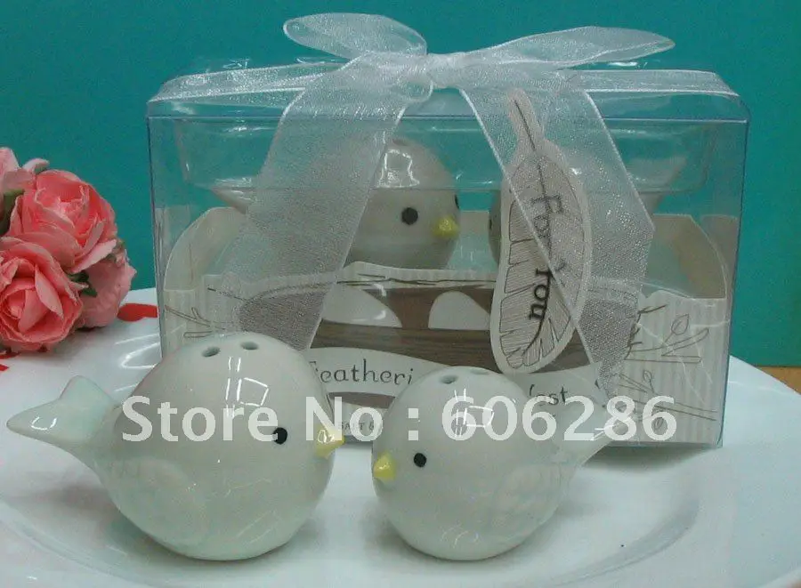 free shipping to USA,EUROPE wedding gifts and baby shower favors Feathering the nest ceramic bird salt and pepper shakers