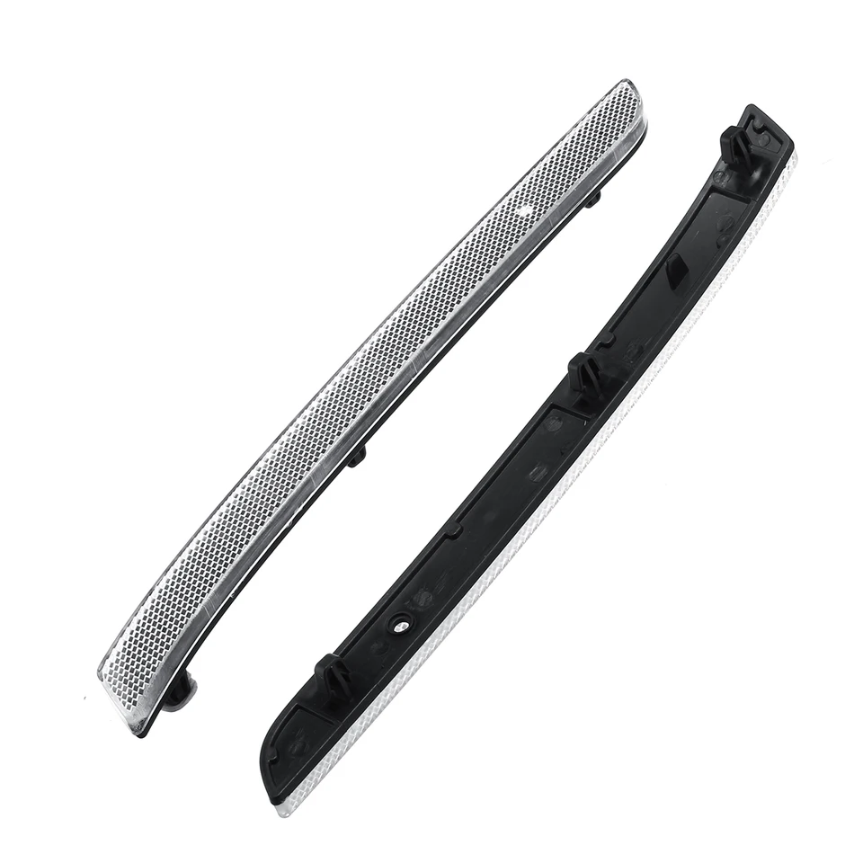 GTV INVESTMENT Transporter T5 Rear Bumper Right Reflector 7E0945106E NEW GENUINE