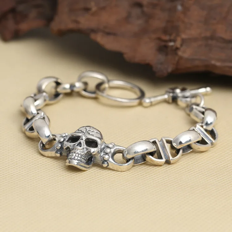 

Wholesale NEC2525 Sterling Silver Personalized Jewelry Retro Thai Silver men's Super Large Skull Bracelet Bracelet