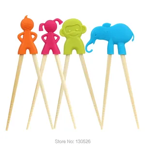 Горячие дети ребенок начинающих мультфильм Стиль легко весело обучения для малыша обучение вспомогательные палочки дозирующая детская ложка для столовые приборы кухонные принадлежности инструмент - изображение