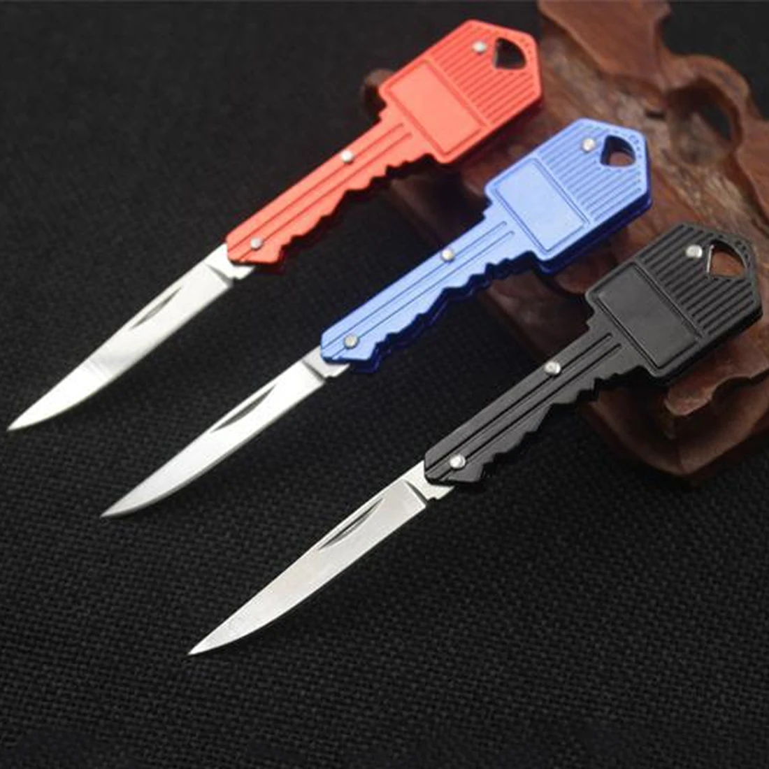

Practical Portable Outdoor Camping Survival Pocket Folding Key Shape Ring Knife Tool Peeler Mini Camping Key Ring Knife Tool