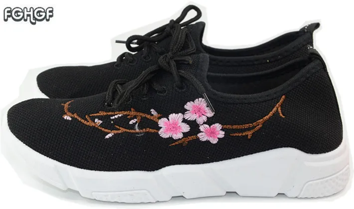 

Knit Embroidery Shoes Espadrilles Sneakers Women Runway Shoes Woman Breathable Casual Shoes Women Flats Tenis Feminino Zapatos