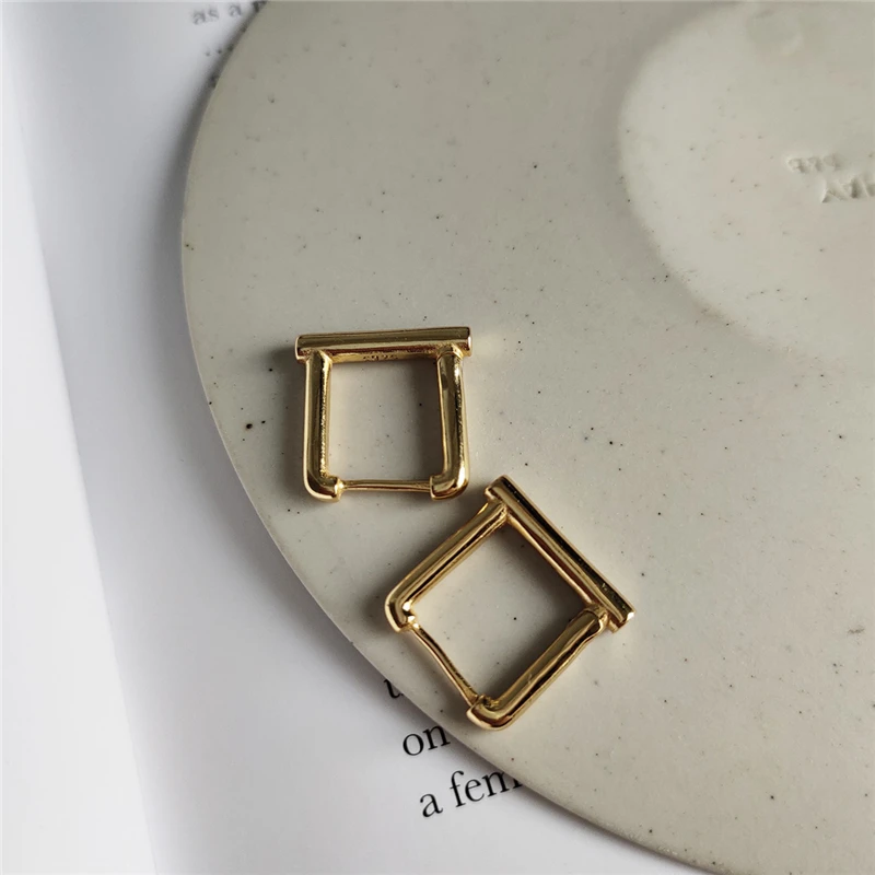 Unique Cool Punk 925 Sterling Silver Retro Geometric Square Luxury Engagement Hoop Earrings for Women Brinco Jewelry