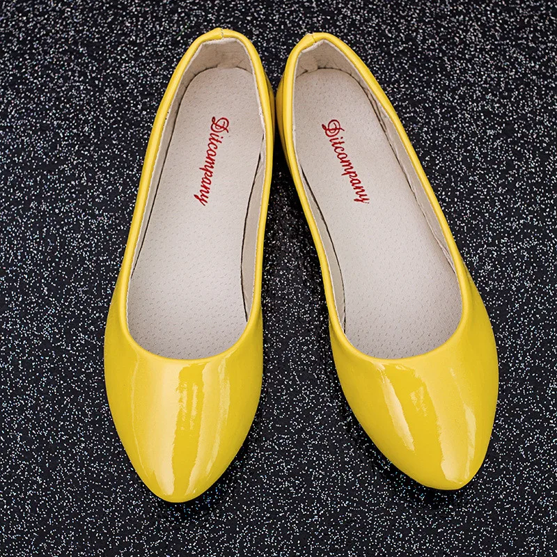 

2017 New Hot Sale 8 Color Fashion Women Flats Shoes Leather Platform Heels Women's Shoes Pointed Toe Comfortable Shoes Plus Size