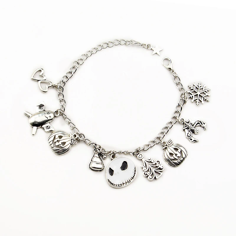 

NEW Nightmare Before Christmas Halloween Gothic Jack Skellington charm bracelet