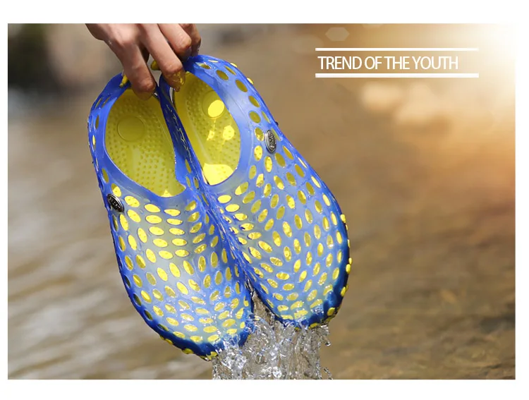 beach slippers men (43)