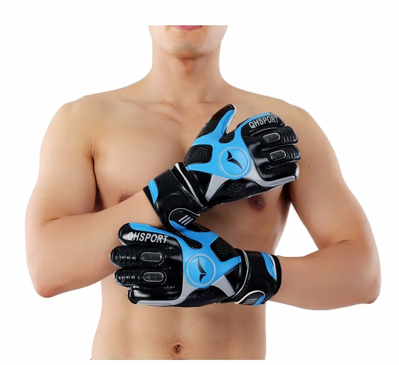 2017 Men Soccer Goalkeeper Gloves Wearable Slip Resistant Football Keeper Latex Goalie Gloves Professional Double Protection 7