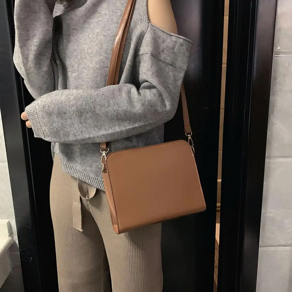 

Retro Women Square Solid Color Simple Wings Casual Crossbody Pouch Shoulder Bag